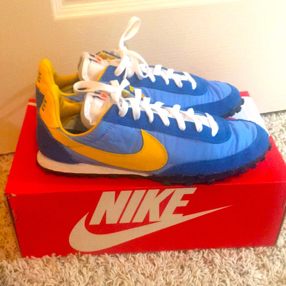 Nike Waffle Racer